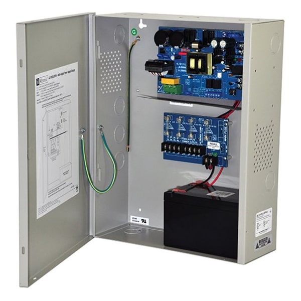 Power Supply 4 Fuse 12VDC @ 10A